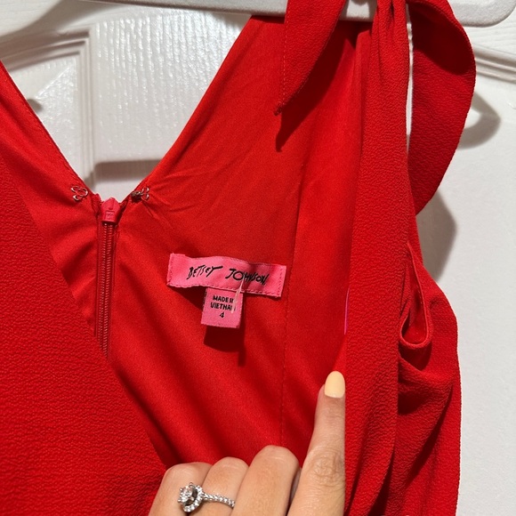 Betsey Johnson Crepe Georgette Midi Dress - Picture 6 of 8